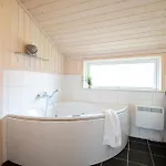 1 House B 150 Vakantiehuis *