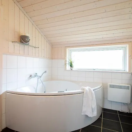1 House B 150