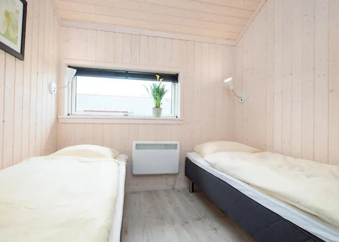 1 House B 150 *